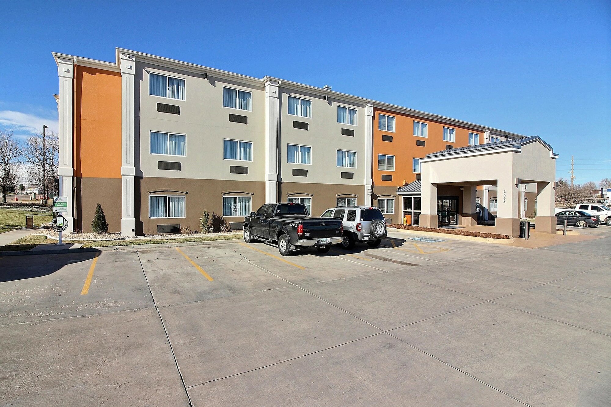 Фото отеля 3