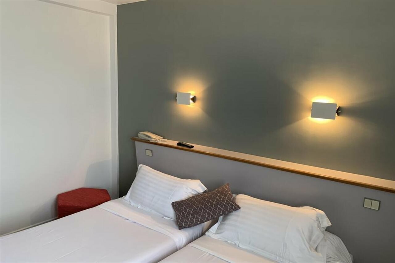 Фото Picardy Hôtel