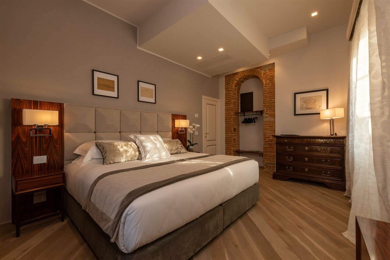 Фото Donati Luxury Tower Suites