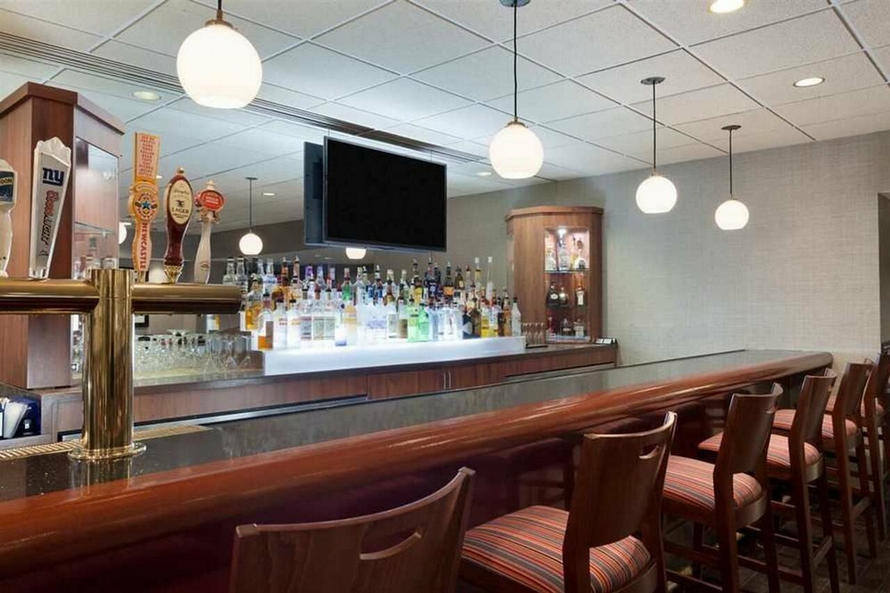 Фото Hilton Newark Penn Station