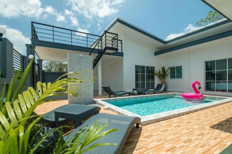 Lark Бассейн Villa Krabi