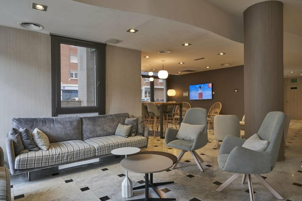 Фото Catalonia Bristol