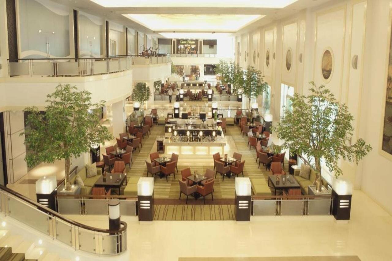 Фото Waterfront Cebu City Hotel & Casino