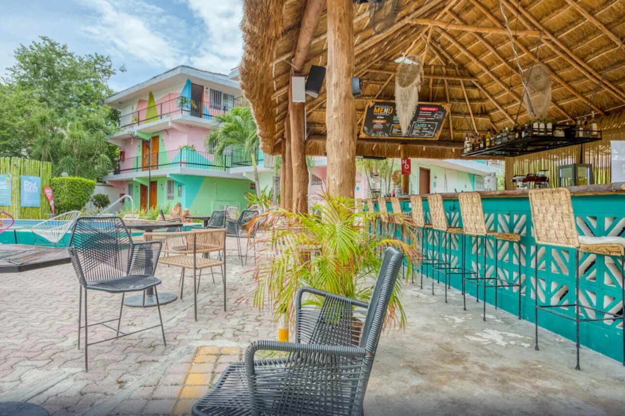 Фото Selina Cancun Downtown