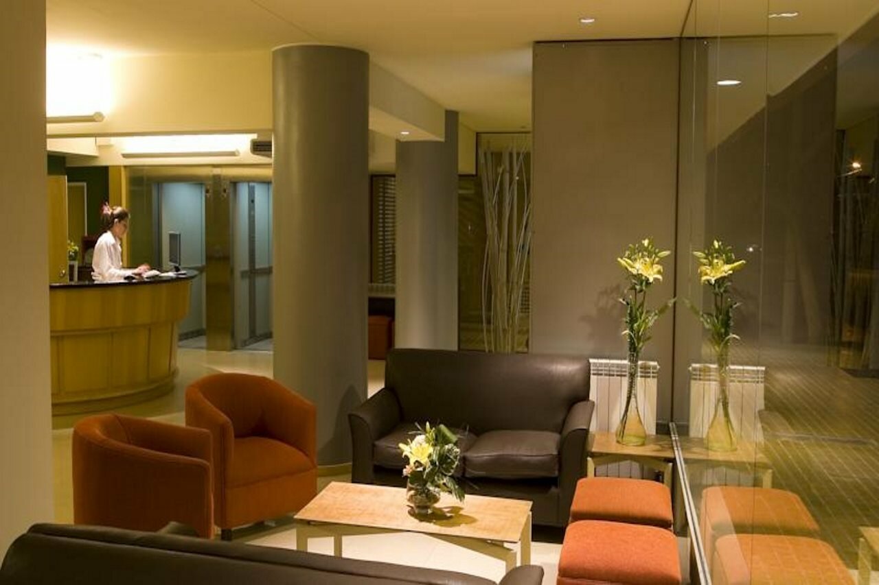 Фото Urbana Class Hotel