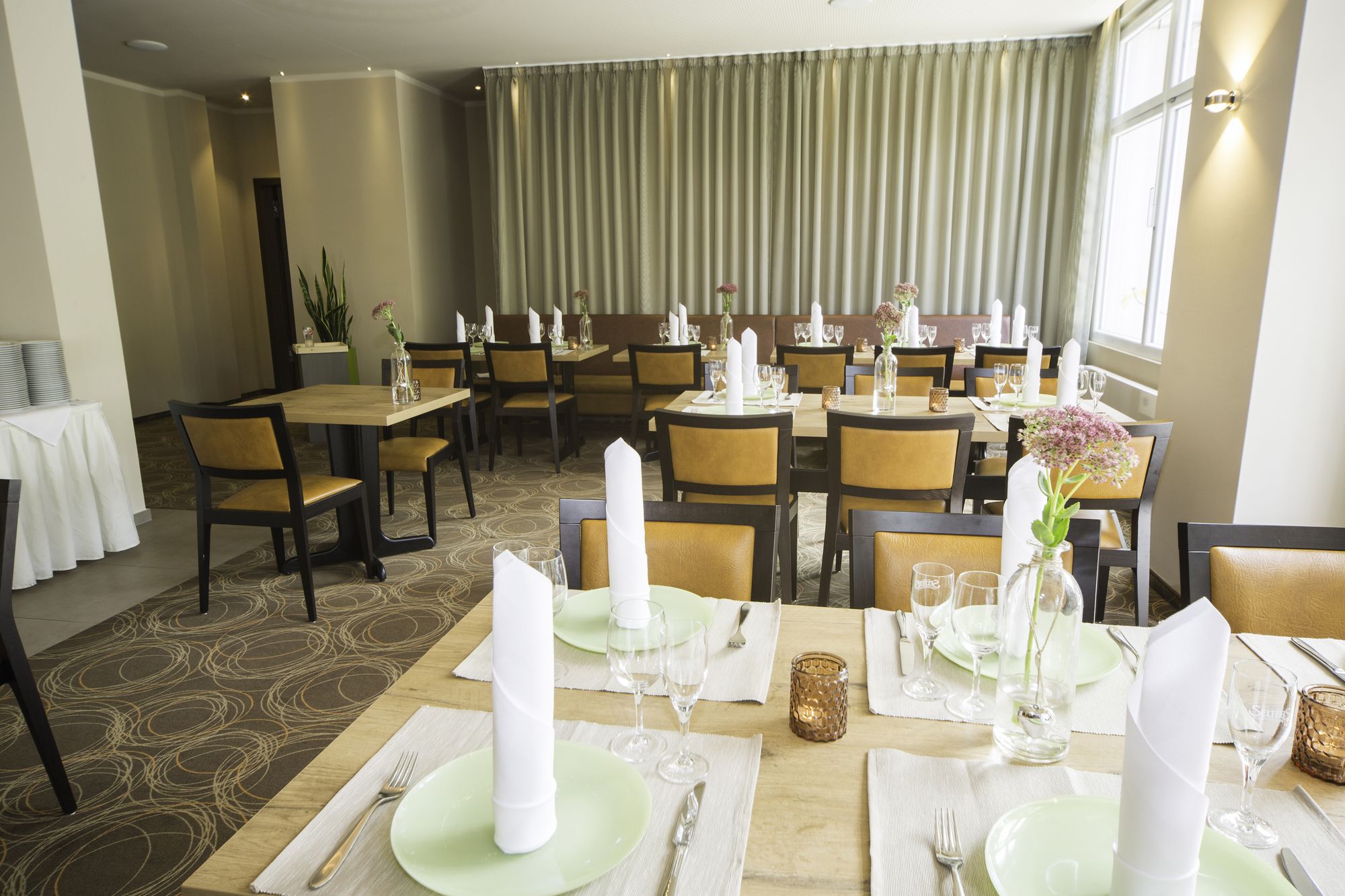 Фото Caravelle Hotel im Park