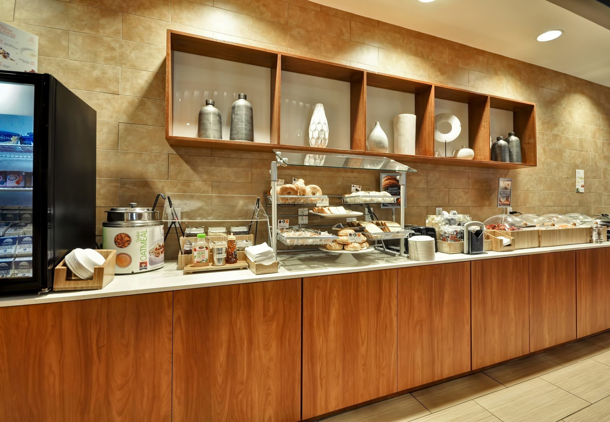 Фото SpringHill Suites Tallahassee Central