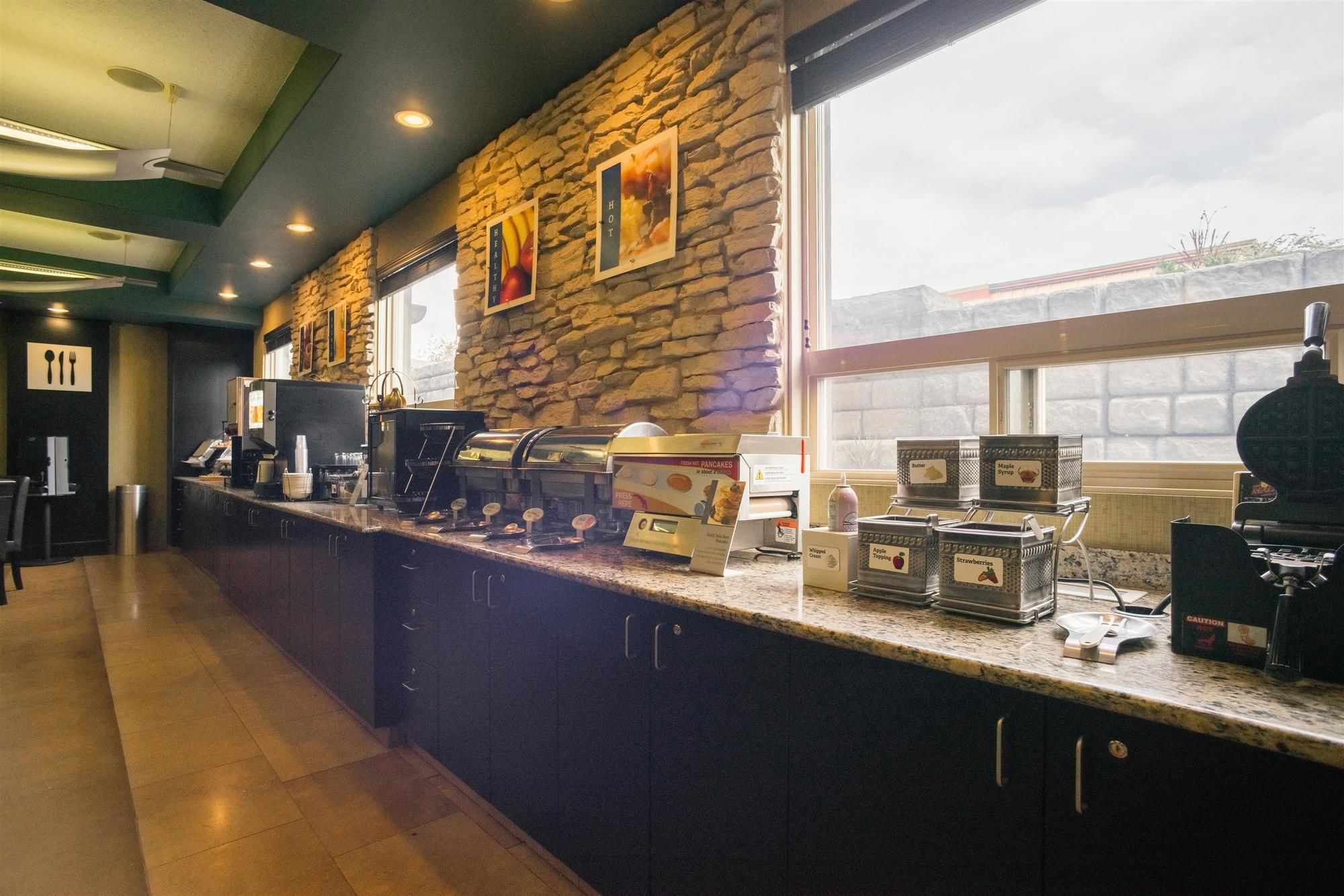 Фото Best Western Plus The Inn At St. Albert