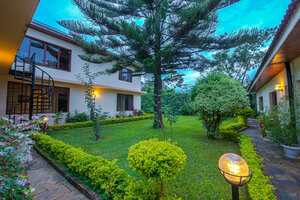 Гостиница The Milimani Lodge