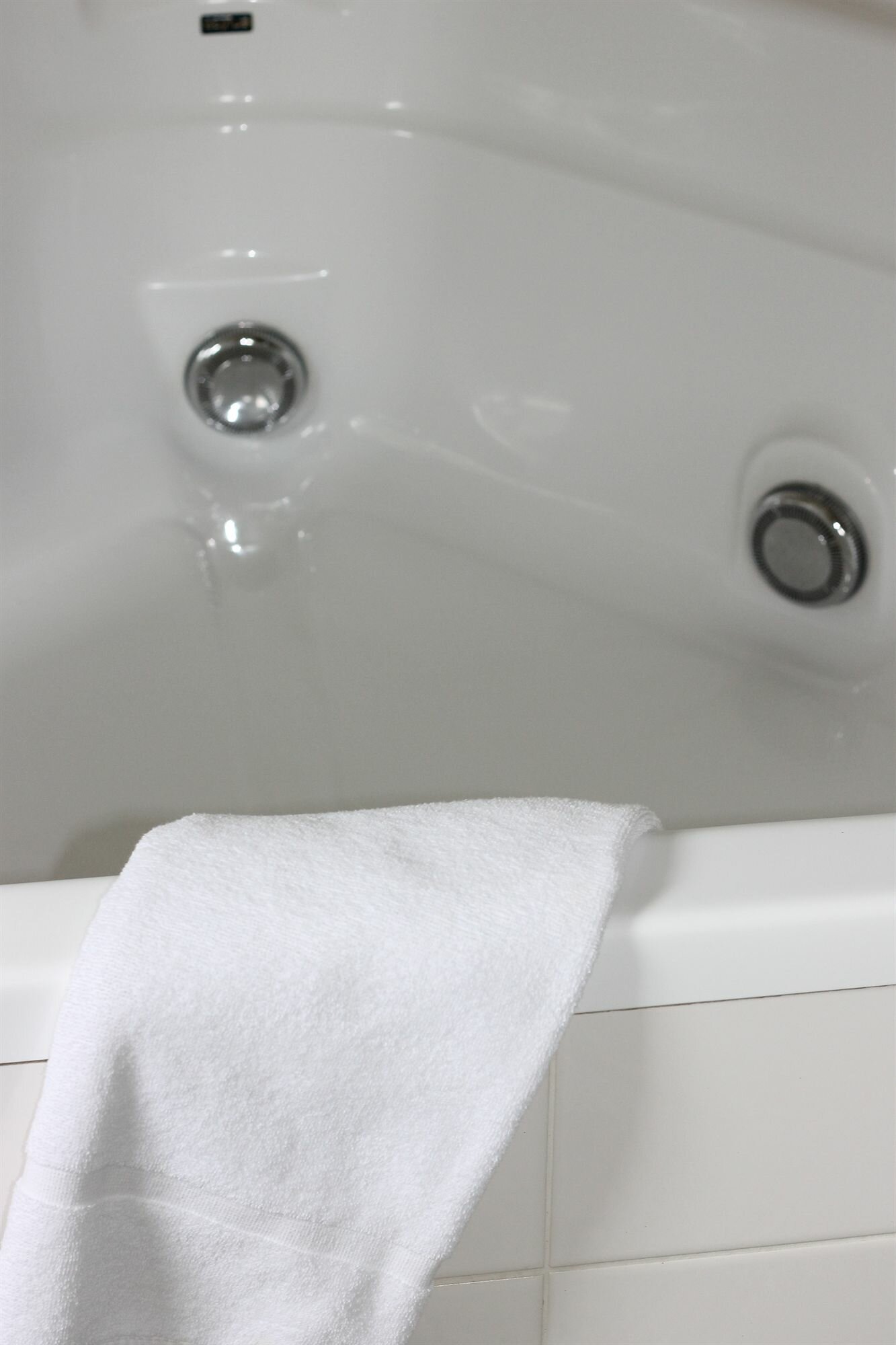 Фото Greenlane Manor Motel