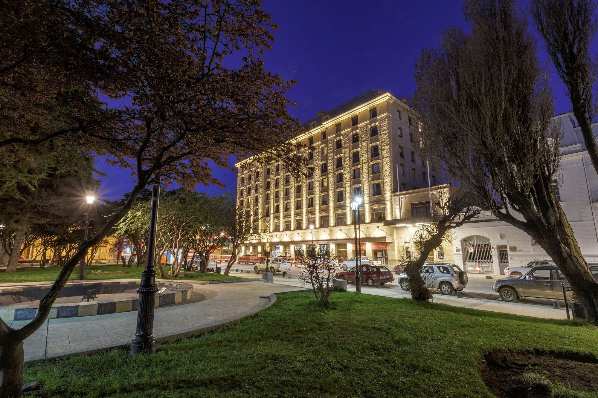 Фото отеля 2