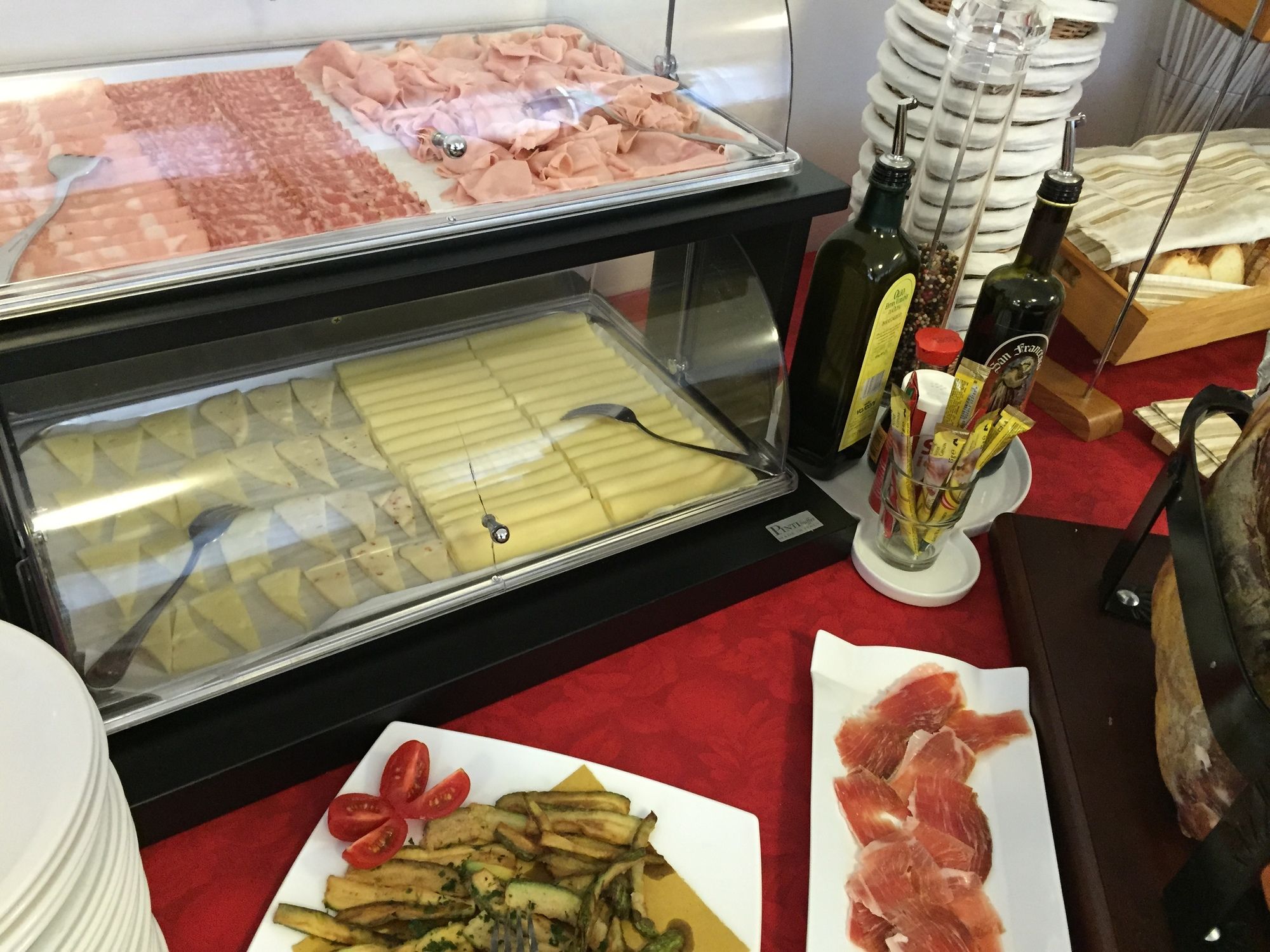 Фото Hotel Stresa