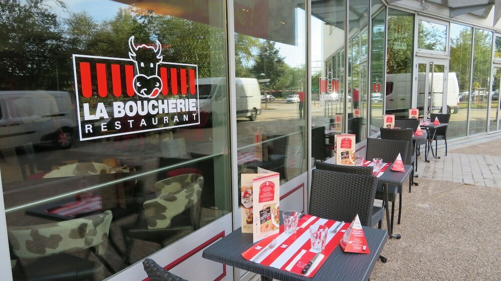 Фото ibis Lyon Caluire Cité Internationale