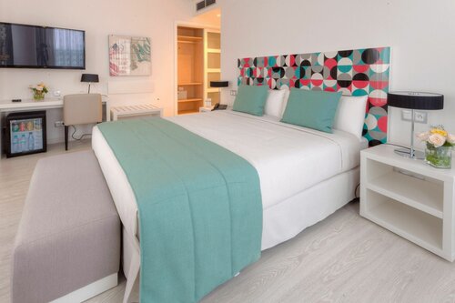 Гостиница Hotel Al Mandari в Тетуане