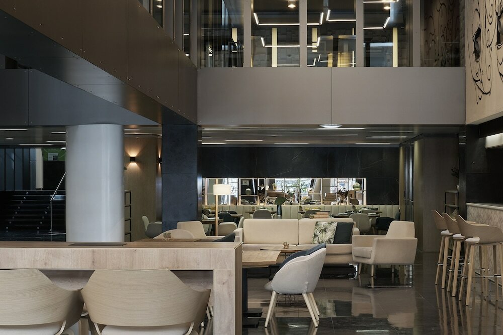 Фото 120258669100