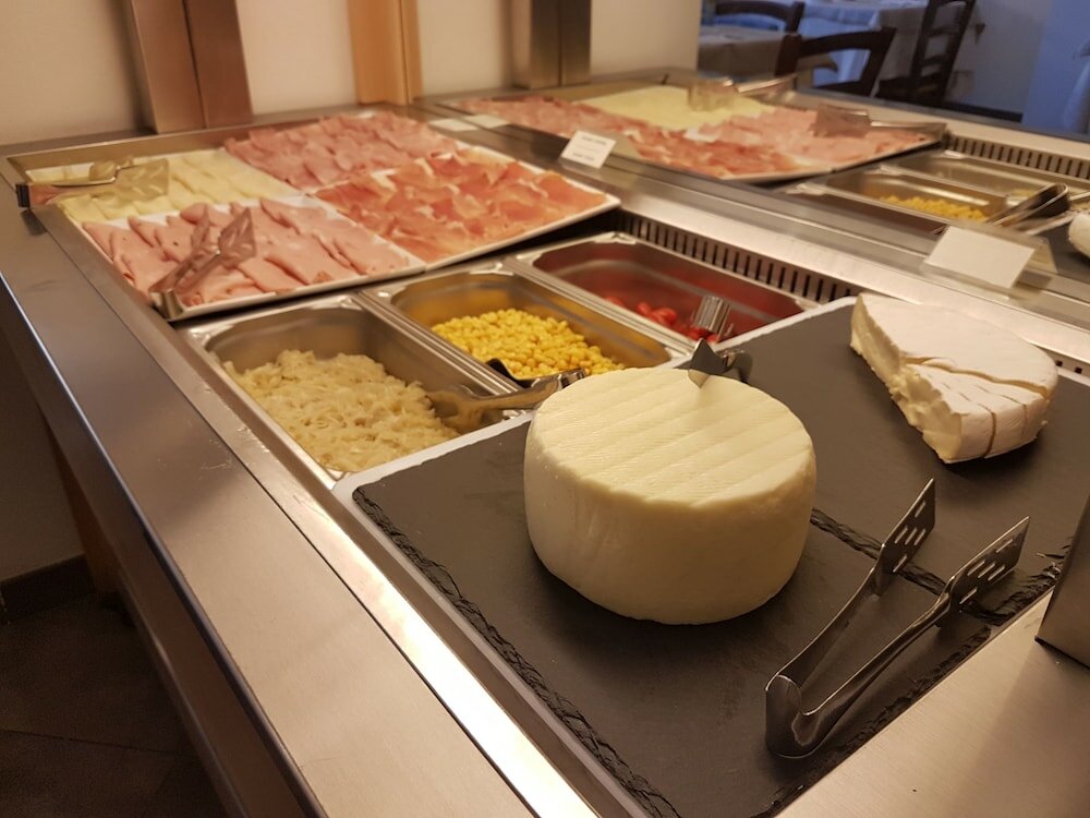 Фото Hotel Domomea