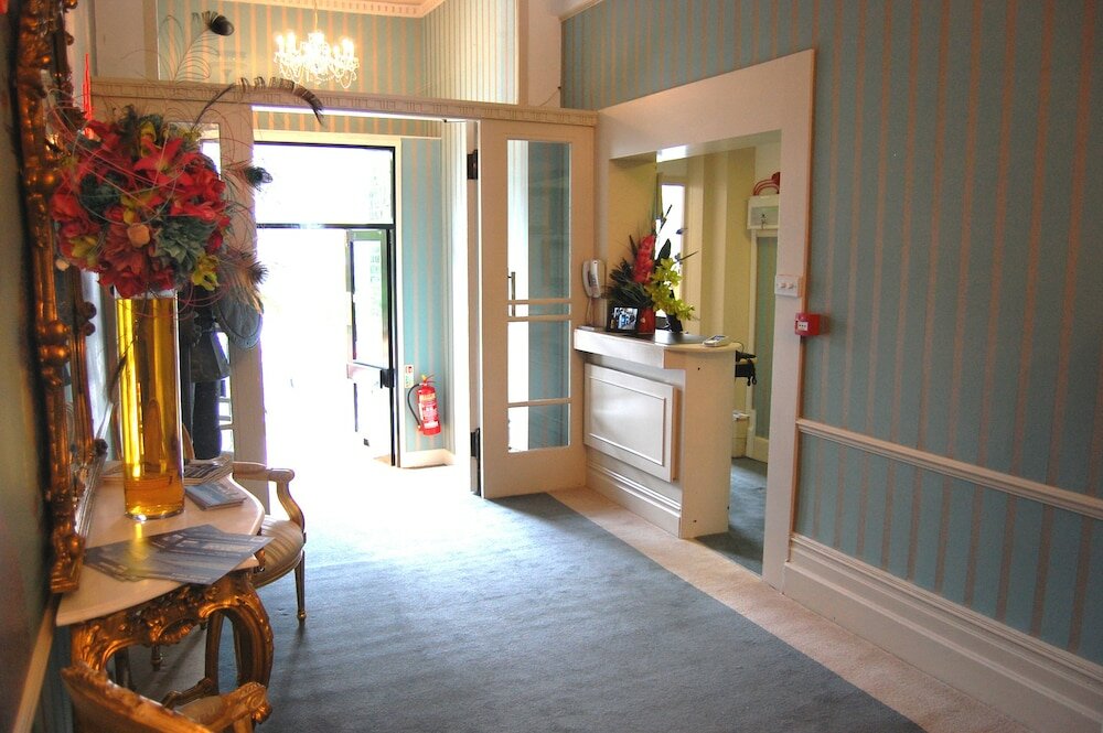 Фото Cottonwood Boutique