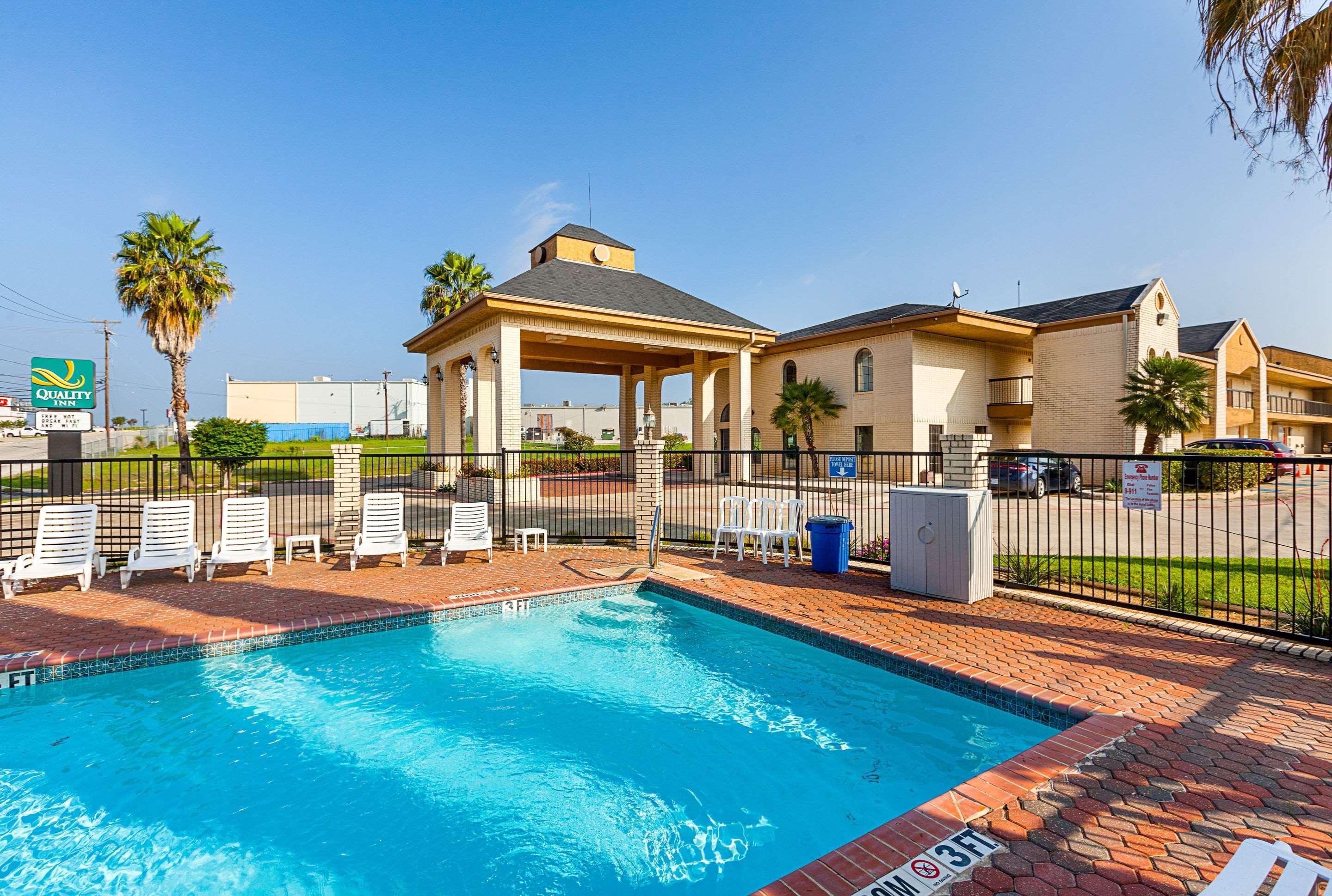 Фото Quality Inn Near Medical Center