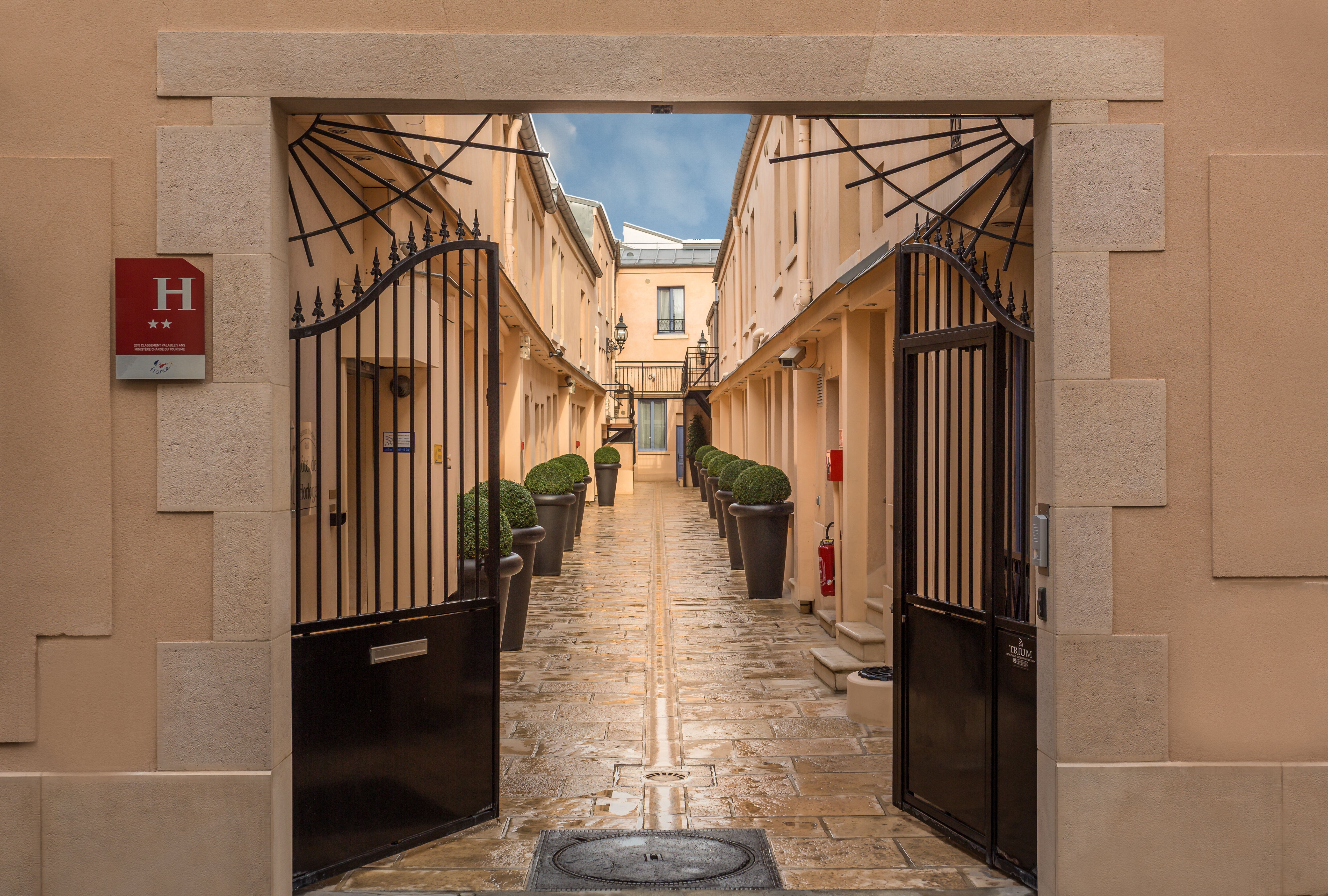 Фото H& xF4; tel de L'Horloge