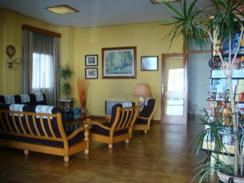 Фото Hotel Tres Jotas