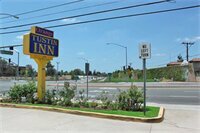 Гостиница Orange Tustin Inn