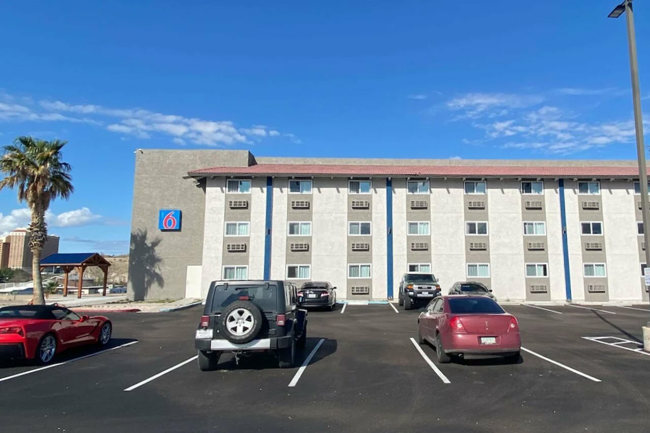 Фото Motel 6 Bullhead City, Az