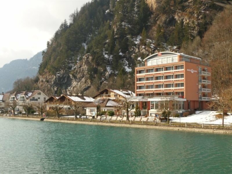 Фото отеля 1