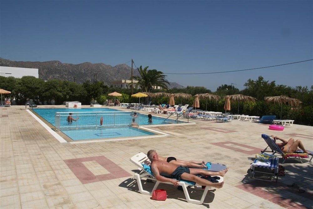 Фото Nikos 2 Studios & Apartments