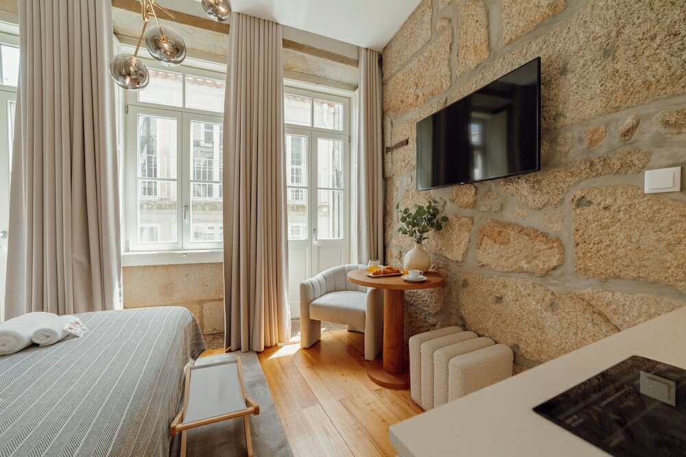 Фото Clérigos Boutique Apartment A by Homing