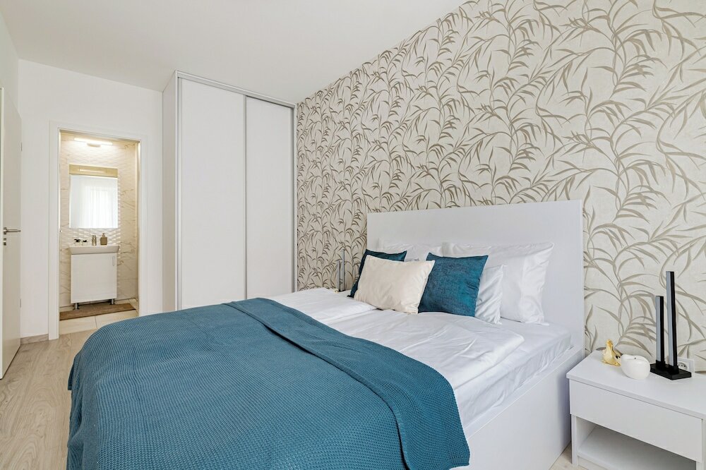 Фото Spirit Residence Apartments by UrbanRent