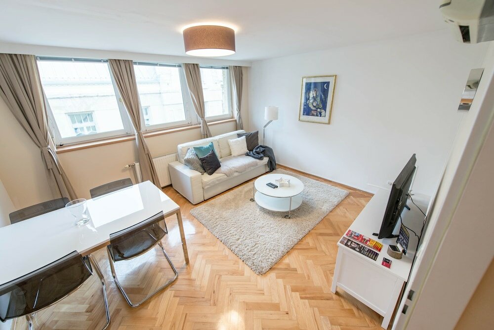 Фото Venus Apartments - Renate