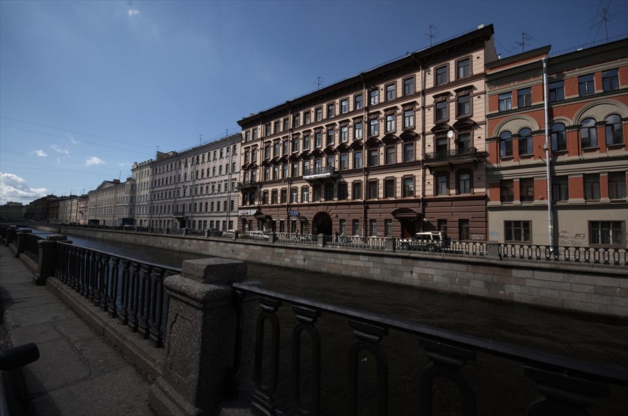 Фото Грифон