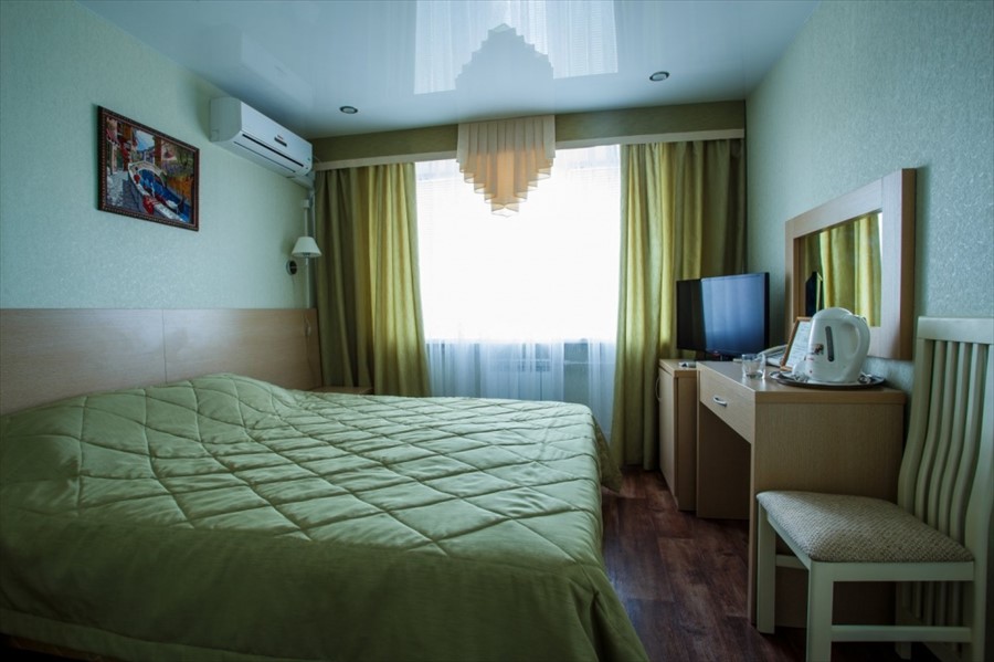 Фото отеля 2