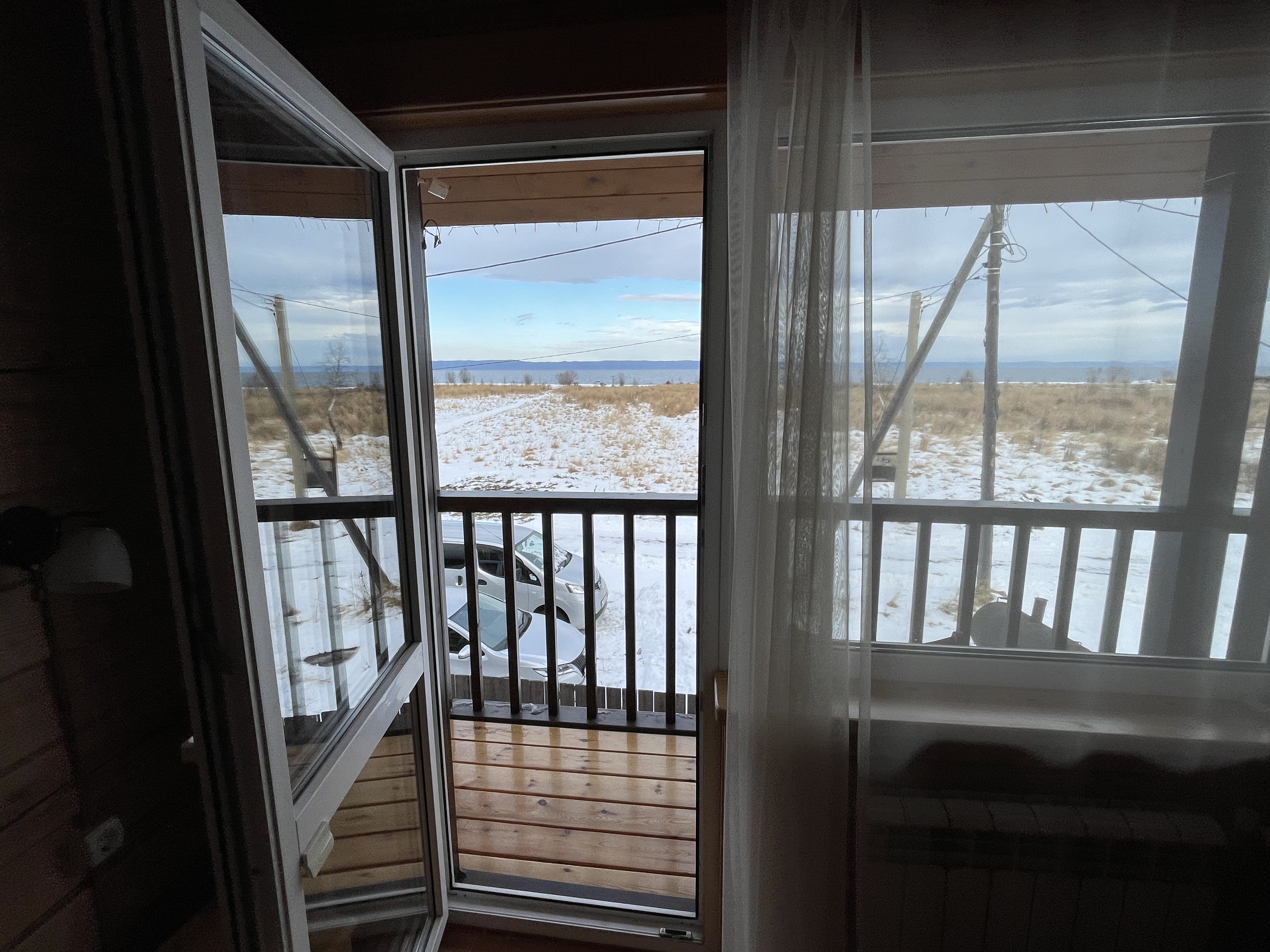 Фото Домик у озера