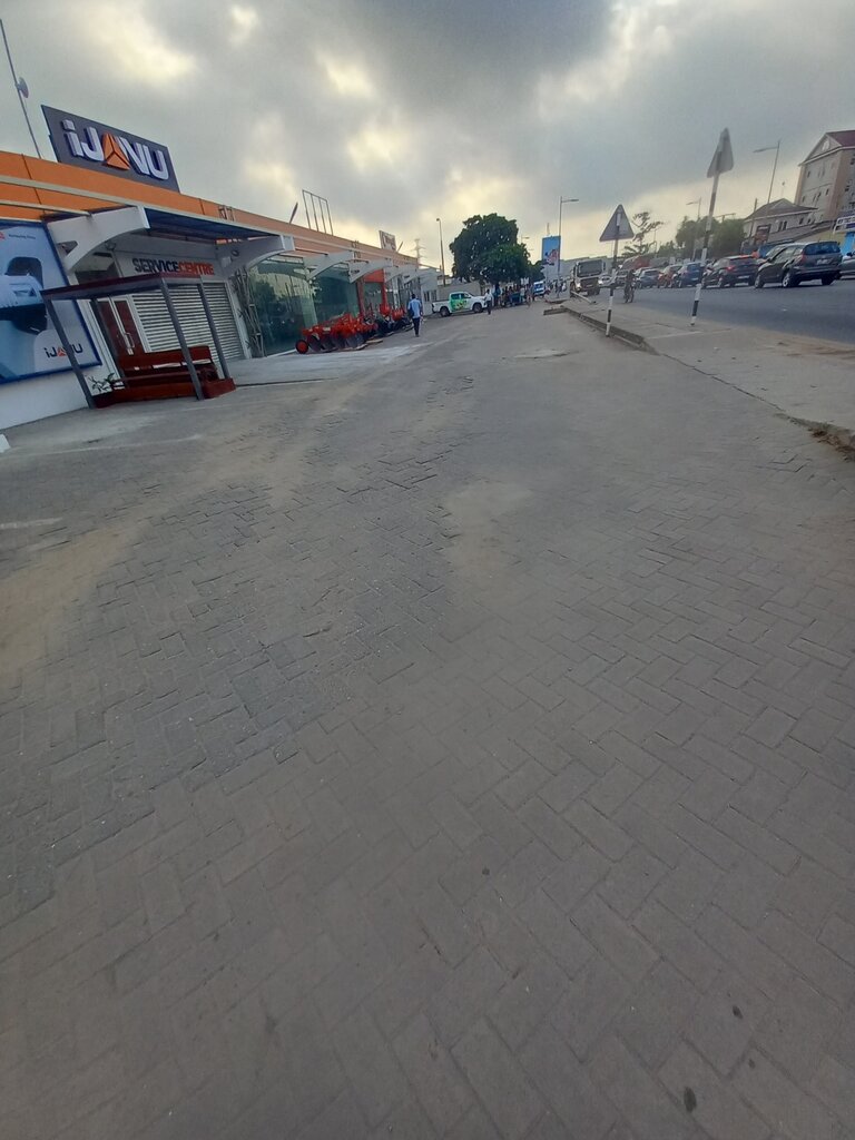 Electrical equipment repairs Ijanu, Accra, photo