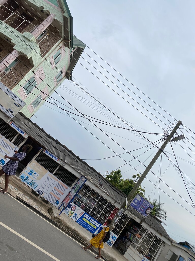 Graphic design studio Dry icons designs, Accra, photo