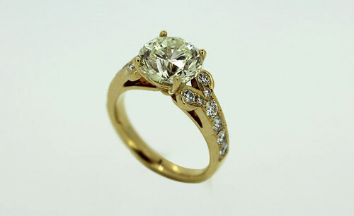 Mashoom jewellers shop