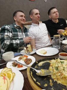 Семь Пятниц (posyolok Saraktash, Partizanskaya ulitsa, 8А) ، مقهى