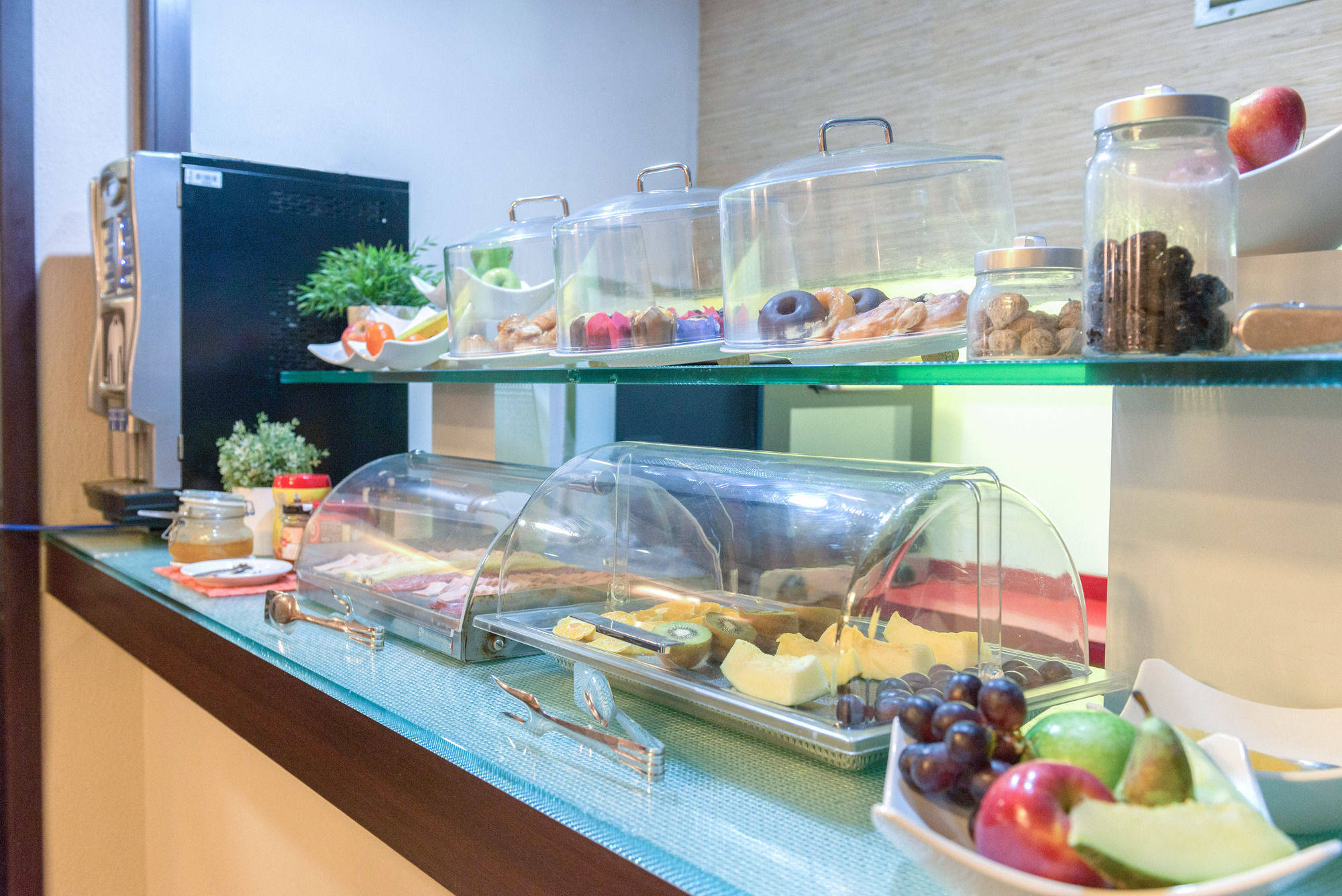 Фото Senator Barcelona Apartments