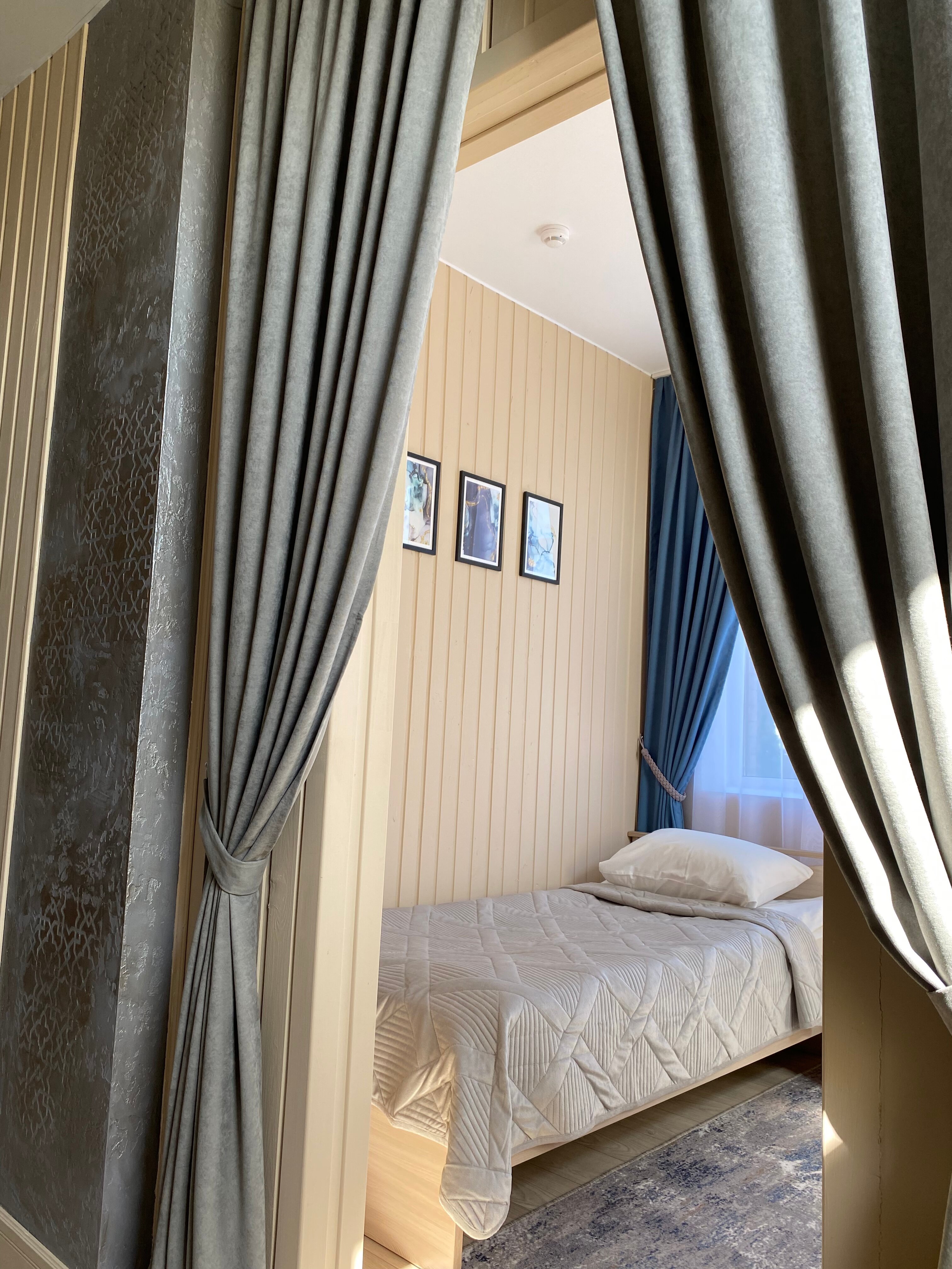 Фото Алекс Хаус