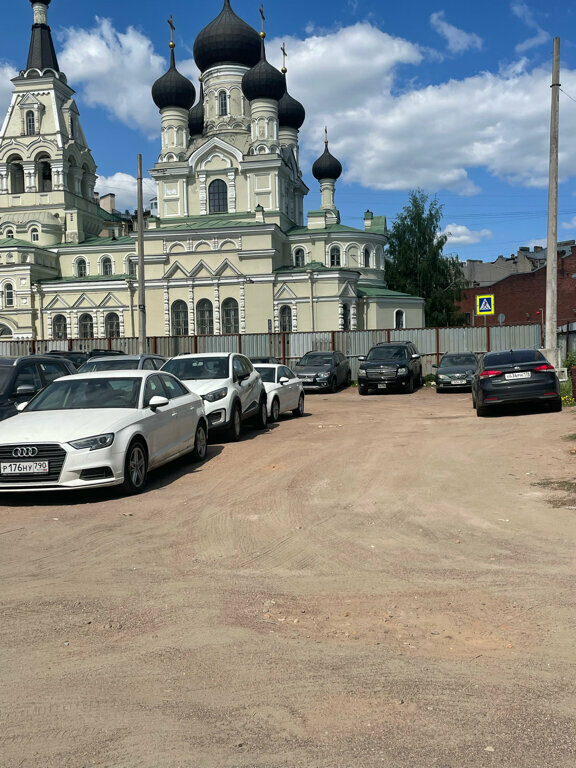 Автомобильная парковка Автомобильная парковка, Санкт‑Петербург, фото