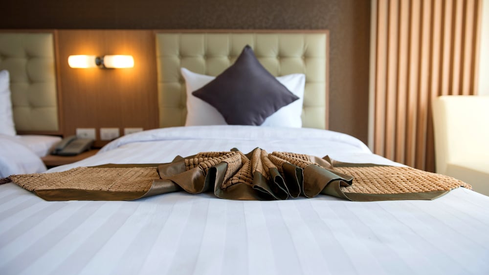 Фото Picnic Hotel Bangkok - Rang Nam