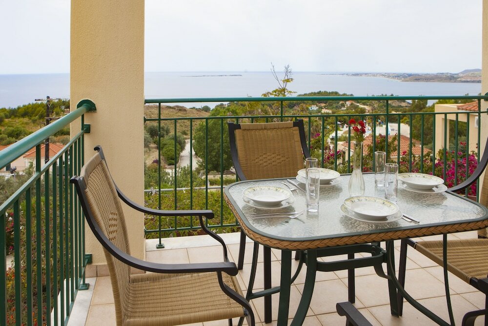 Фото Marias Garden Apartments