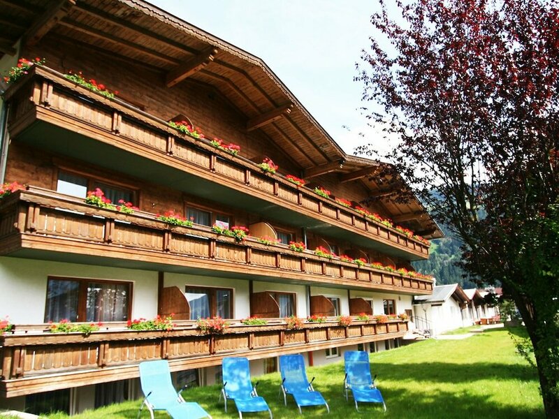 Гостиница First mountain Hotel Zillertal