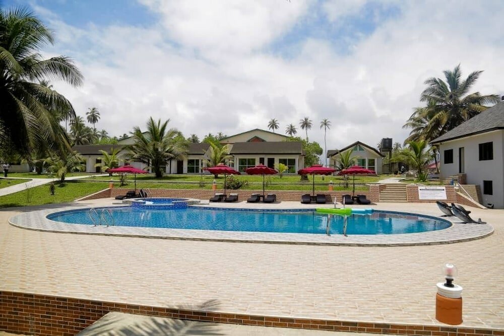 Фото Tenack Beach Resort