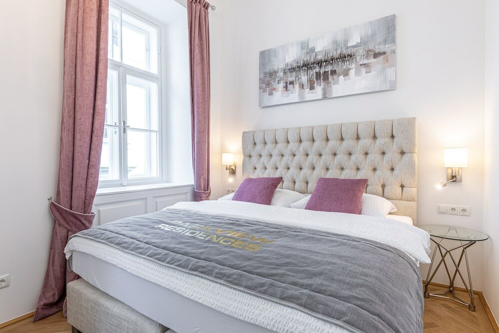 Фото Parkview Residences