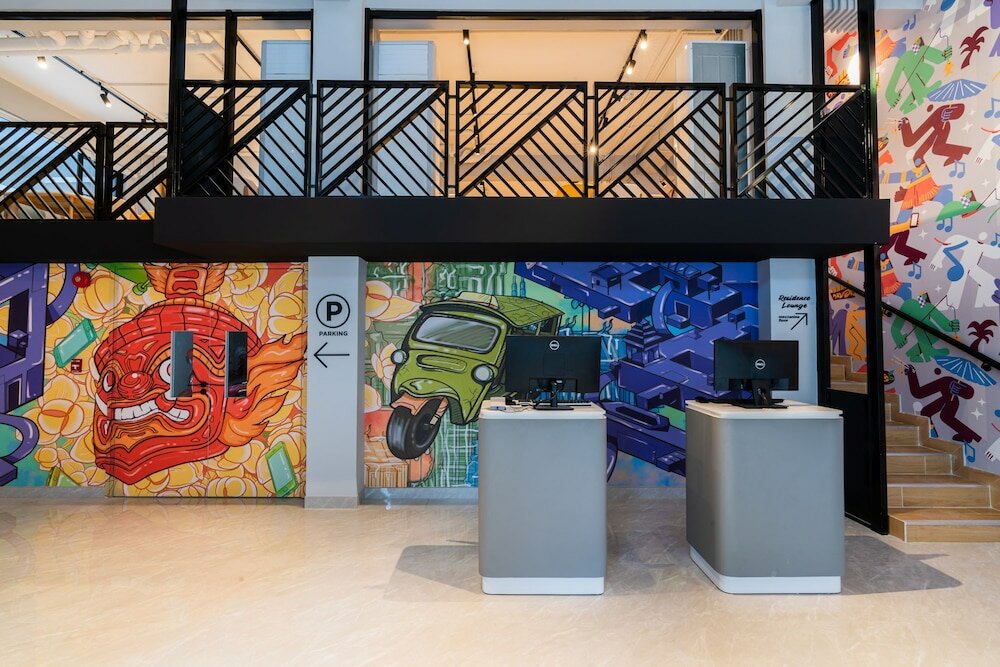 Фото Emerald Hotel Residence