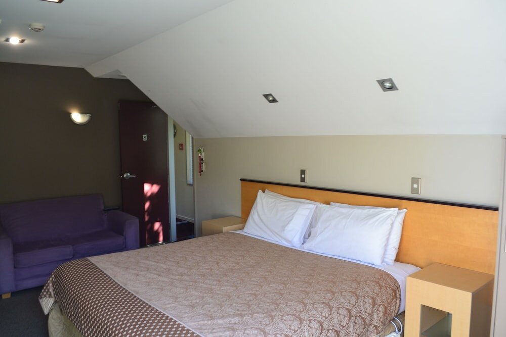 Фото Athena Motel & Apartments