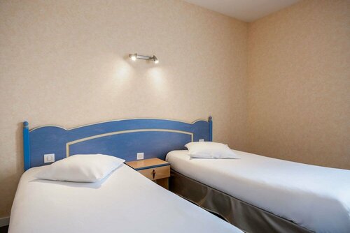 Гостиница Comfort Hotel Saintes в Сенте