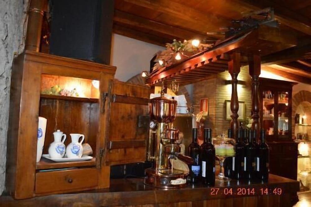 Фото Agriturismo Monte Due Torri